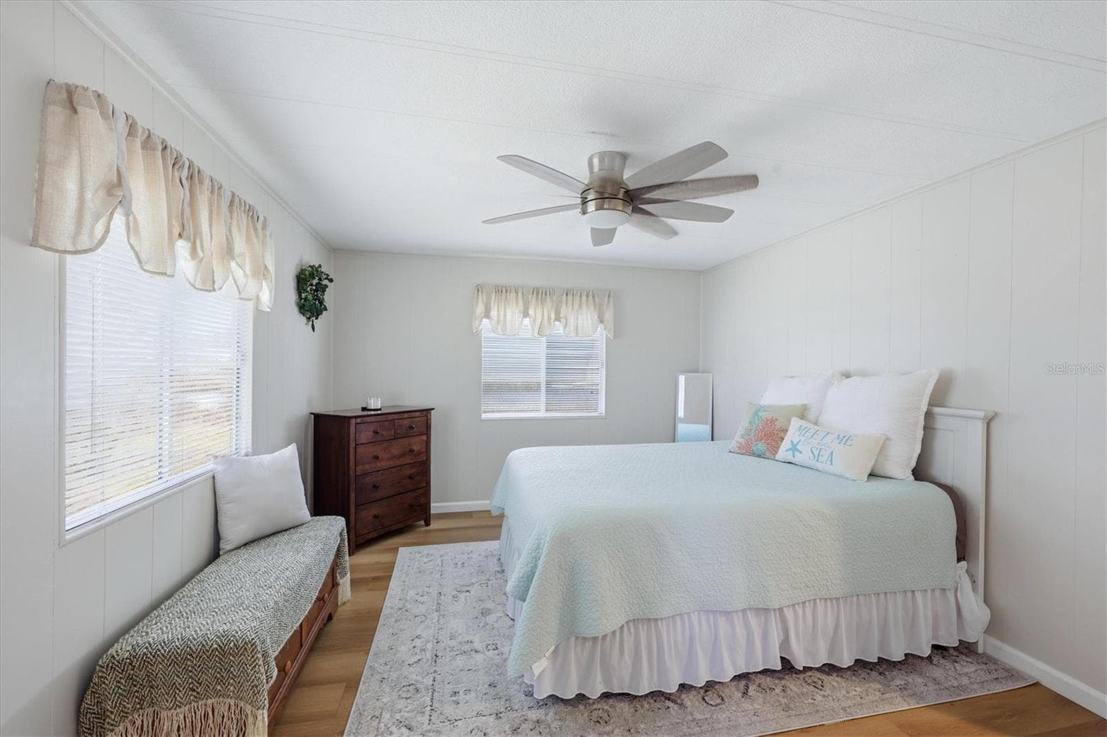 Manufactured Home at 240 VIA DE LUNA, ENGLEWOOD, photo 16 of 29