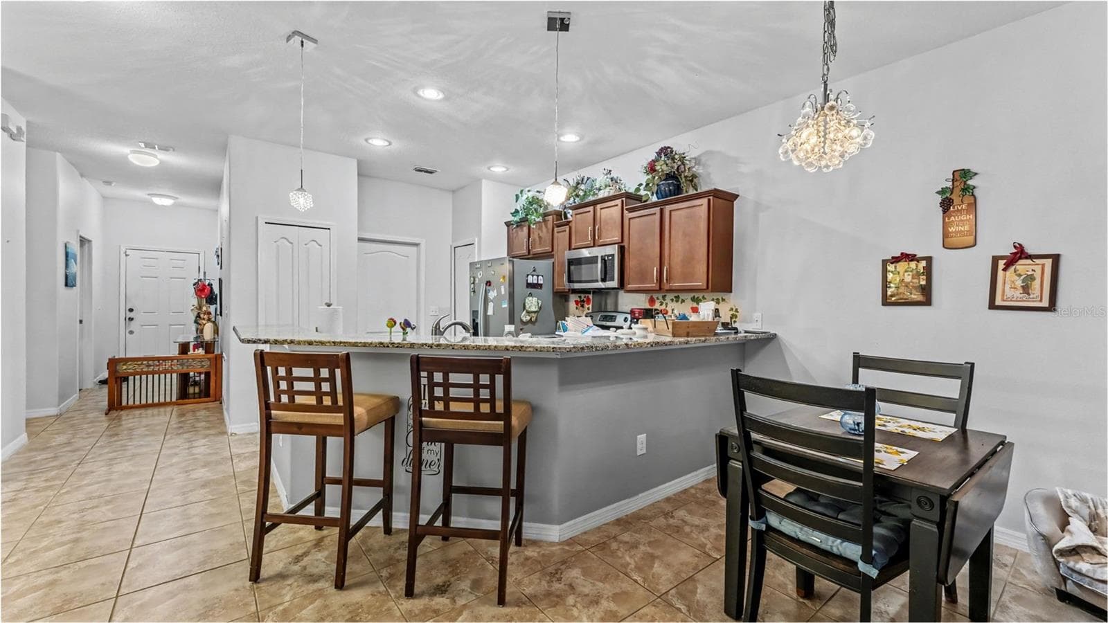 Villa at 4069 SHADE TREE LN, LAKELAND, photo 3 of 39