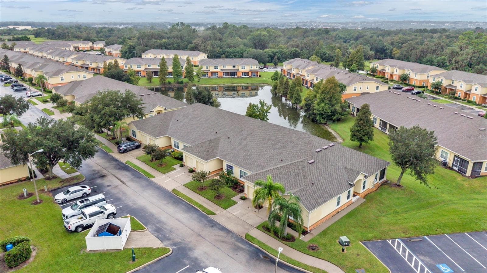 Villa at 4069 SHADE TREE LN, LAKELAND, photo 33 of 39