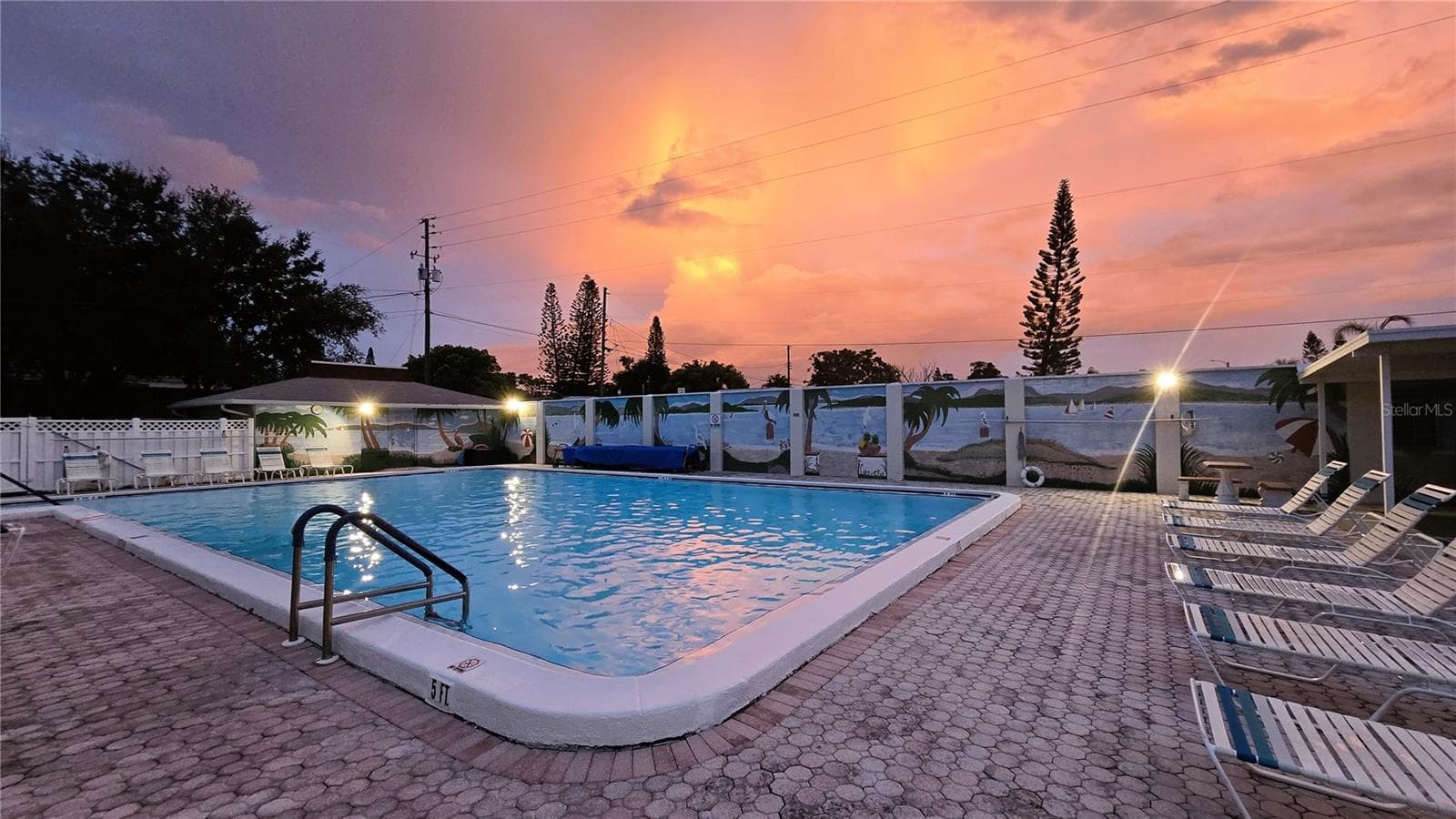 Heated Pool - 4324 TAHITIAN GARDENS CIR #D, HOLIDAY