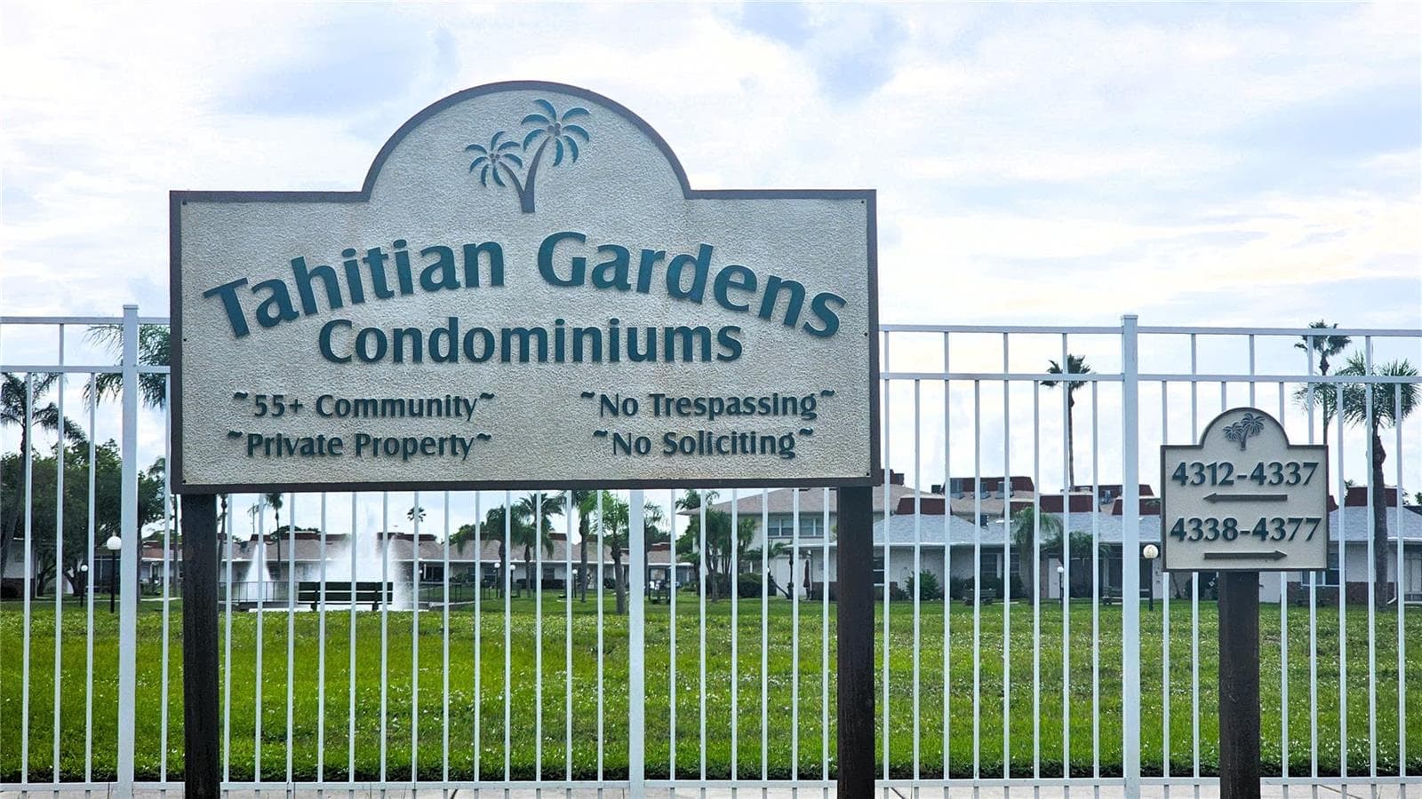 Welcome to Tahitian Gardens - 4324 TAHITIAN GARDENS CIR #D, HOLIDAY