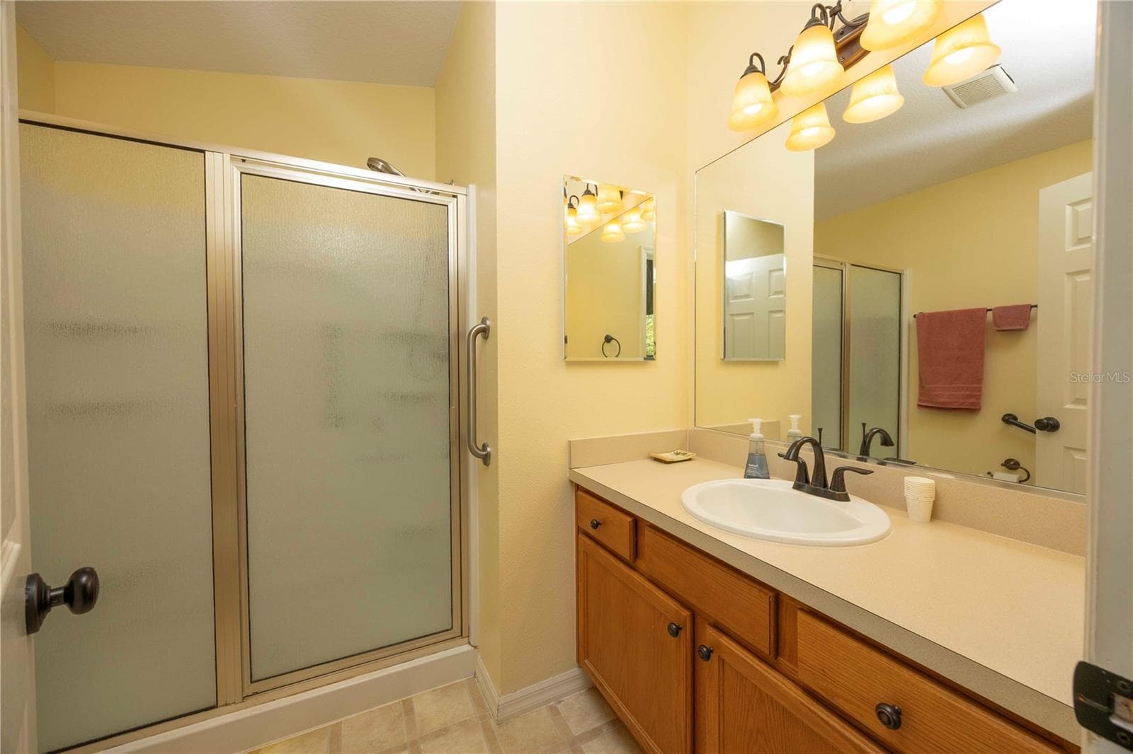 Single Family Residence at 766 BARTLET, THE VILLAGES, photo 12 of 29
