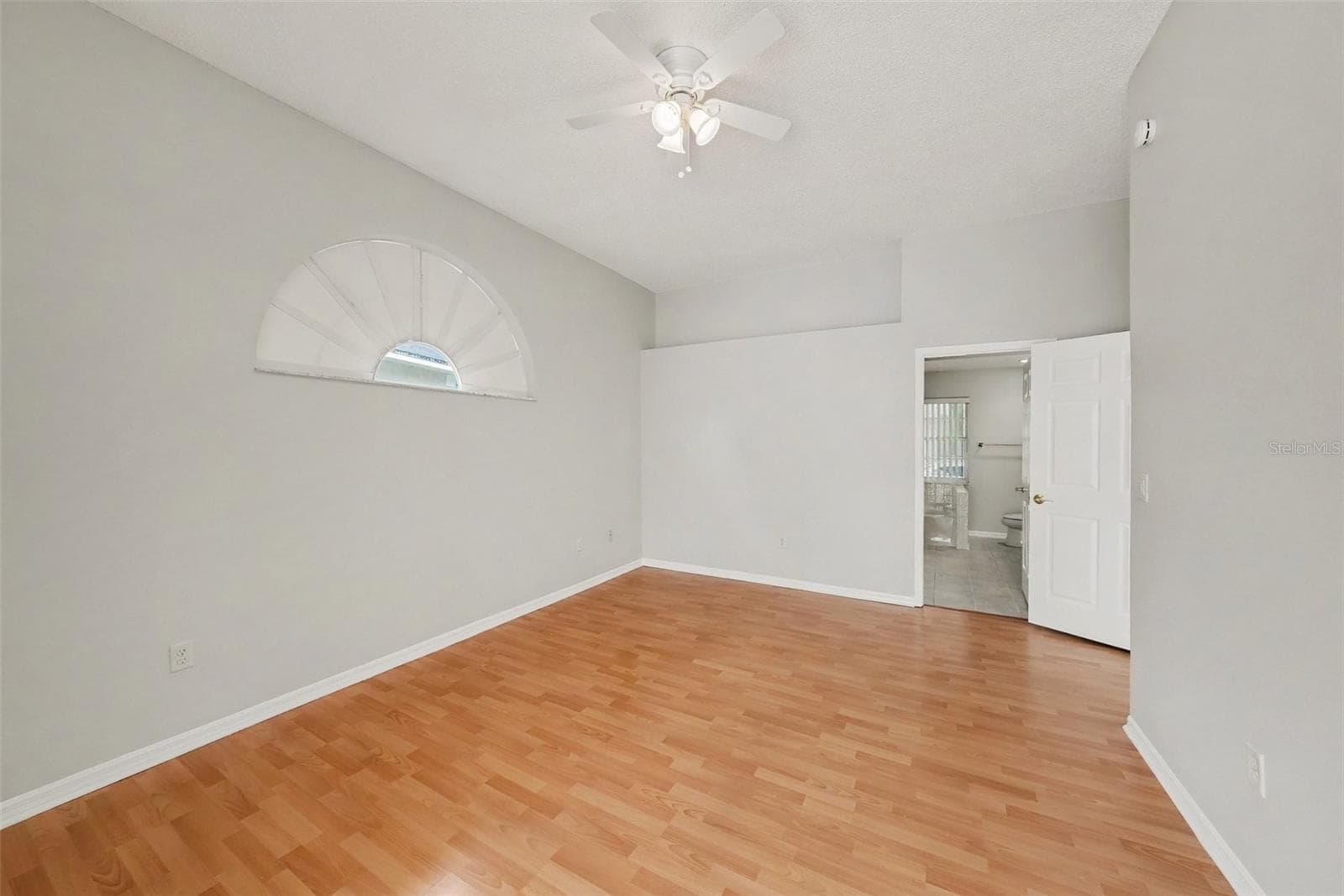 Single Family Residence at 907 BRITTANY PARK BLVD, TARPON SPRINGS, photo 15 of 30