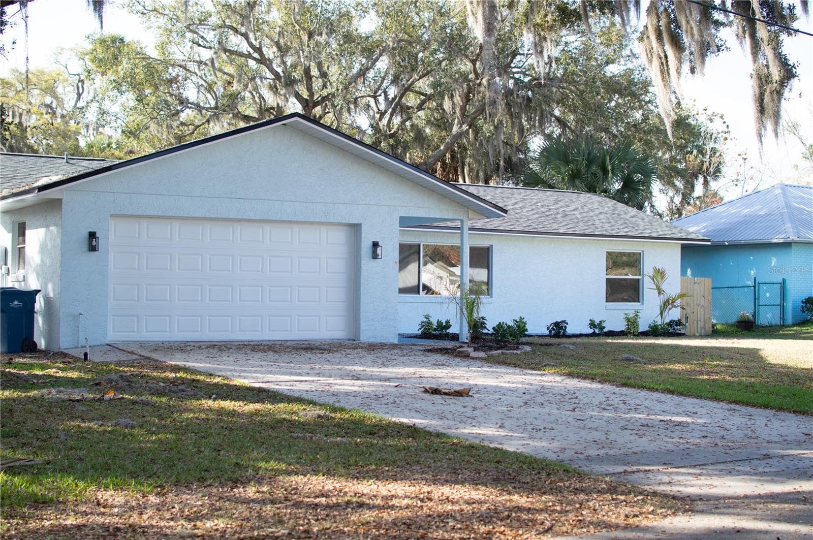 front - 168 N CORY DR, EDGEWATER