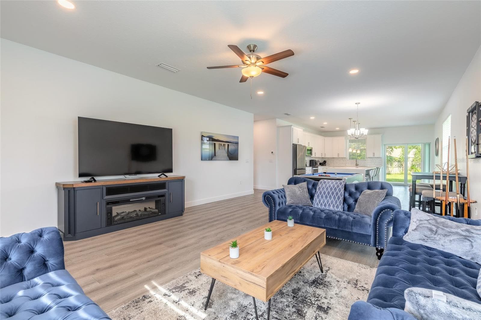 Single Family Residence at 2625 TRAVELERS PALM DR, EDGEWATER, photo 11 of 39