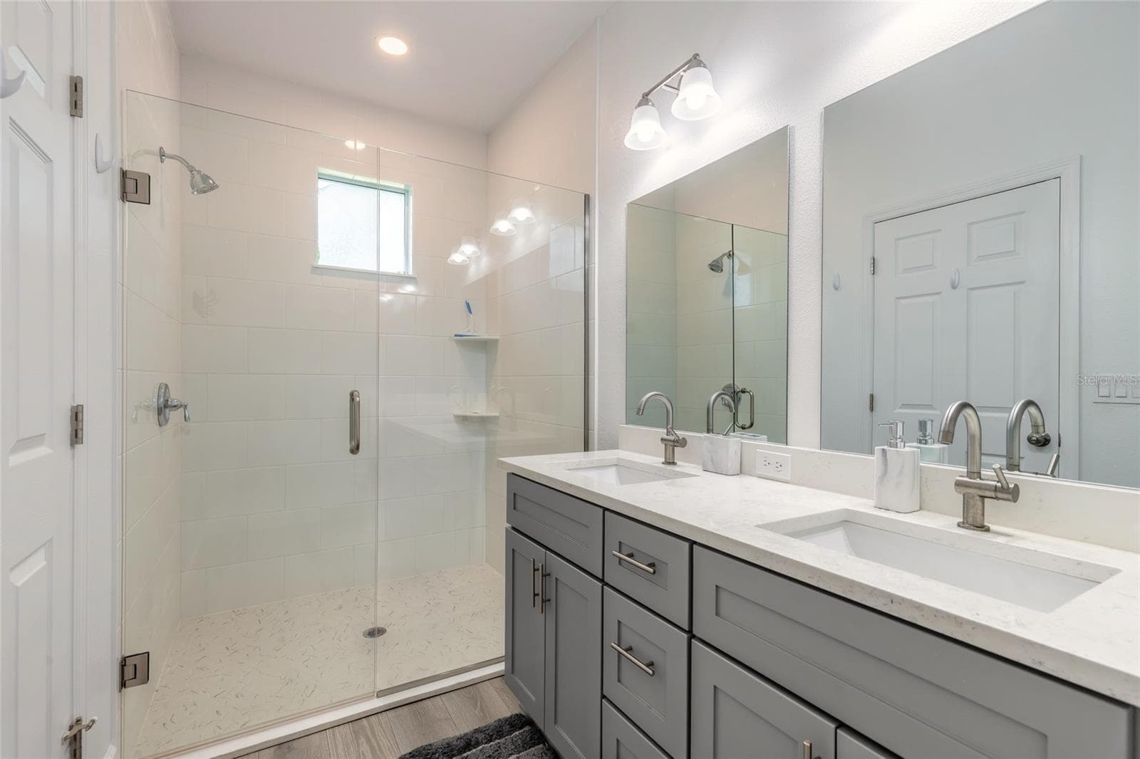 Single Family Residence at 2625 TRAVELERS PALM DR, EDGEWATER, photo 28 of 39