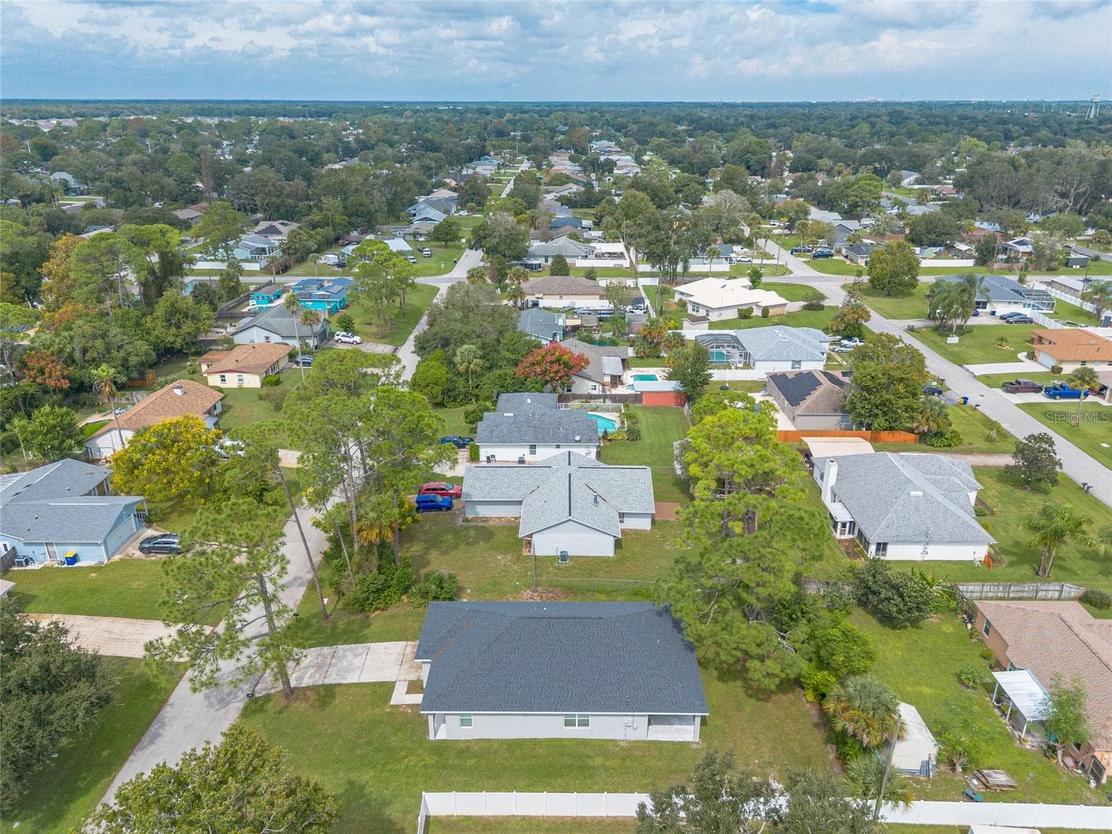 Single Family Residence at 2625 TRAVELERS PALM DR, EDGEWATER, photo 33 of 39