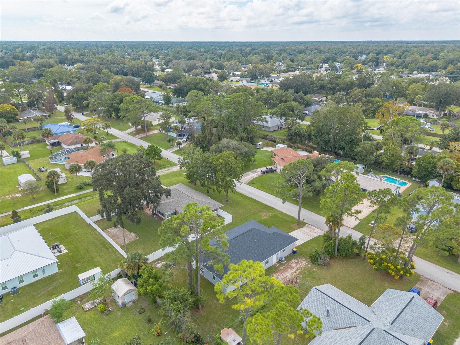 Single Family Residence at 2625 TRAVELERS PALM DR, EDGEWATER, photo 36 of 39