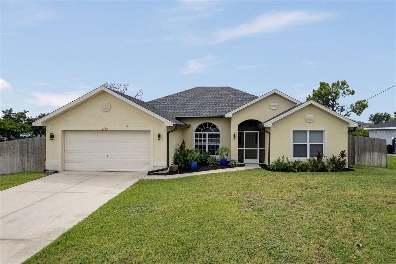 1732 NW 15TH TER