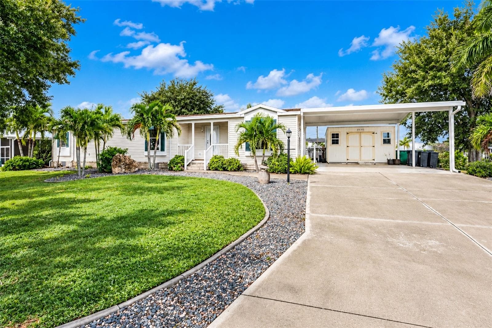 Manufactured Home at 4191 PELICAN POINTE DR, PUNTA GORDA, photo 2 of 60