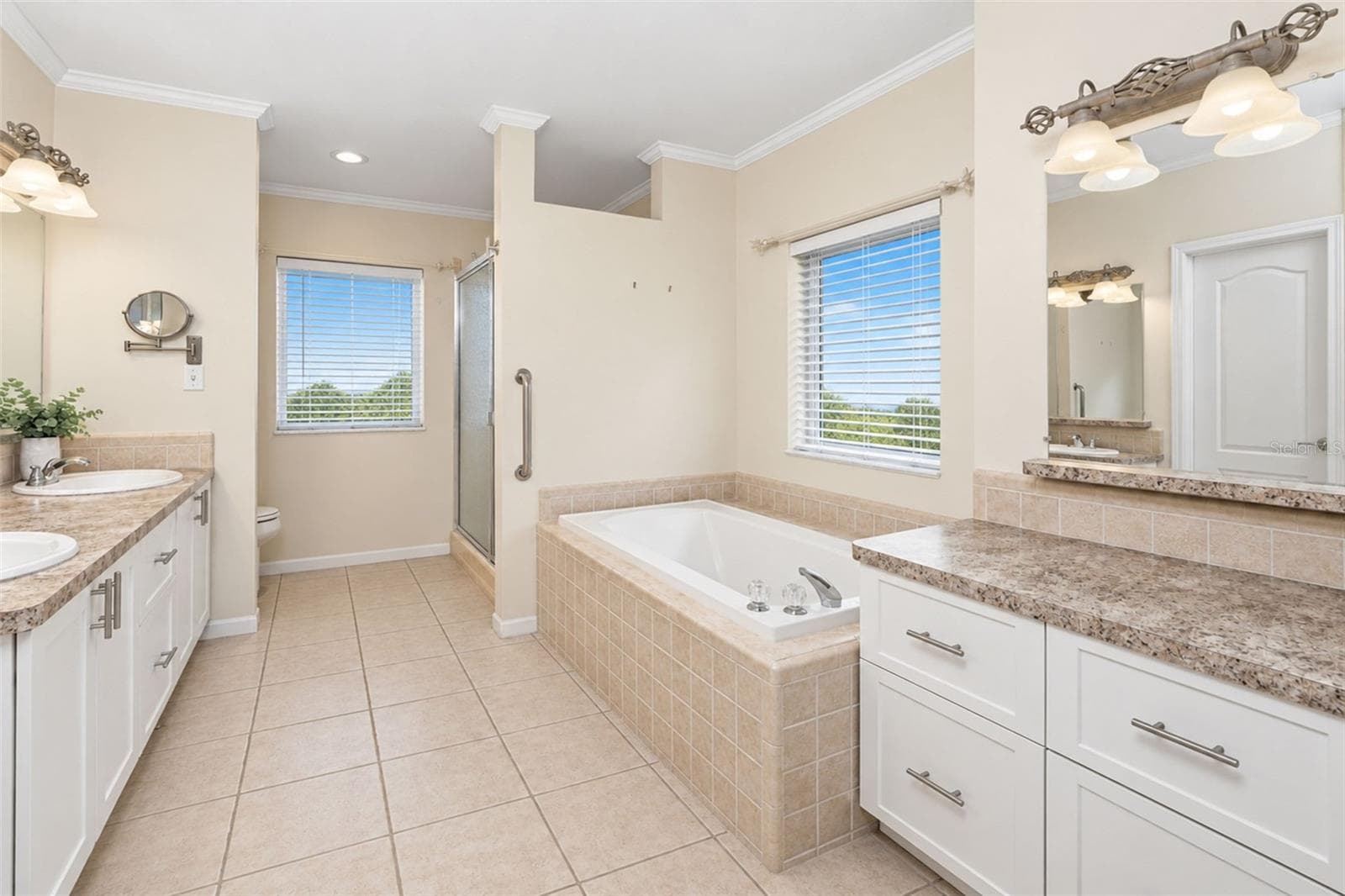Manufactured Home at 4191 PELICAN POINTE DR, PUNTA GORDA, photo 25 of 60