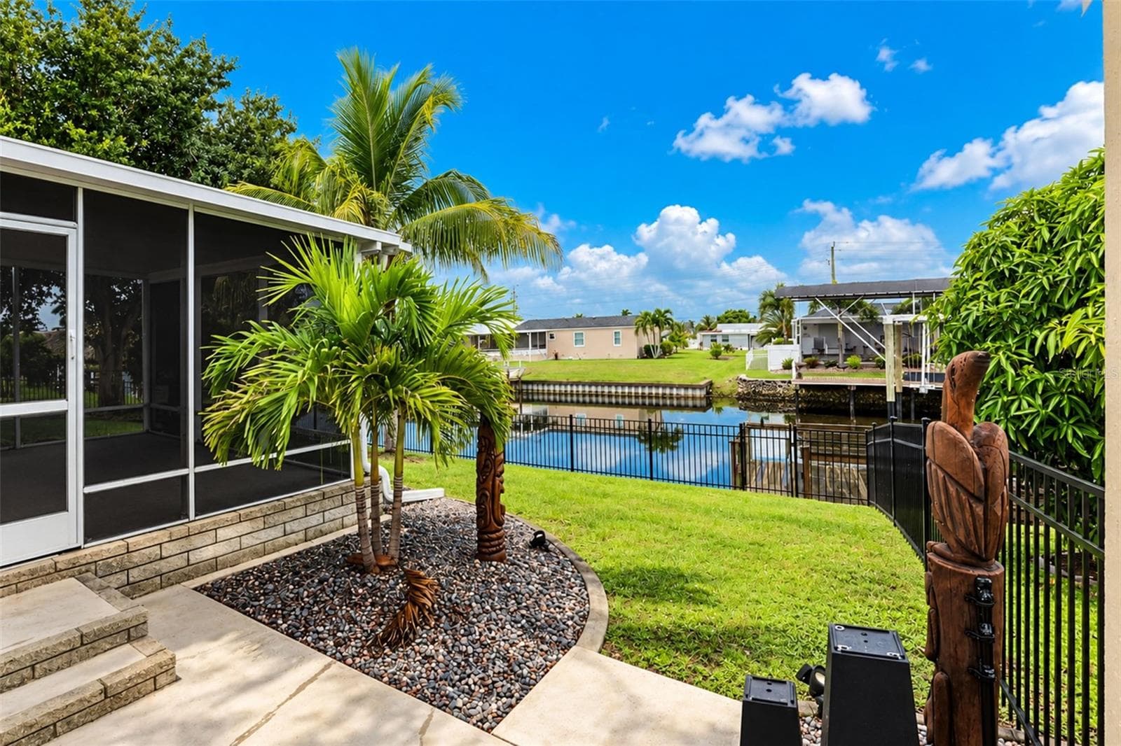 Manufactured Home at 4191 PELICAN POINTE DR, PUNTA GORDA, photo 45 of 60