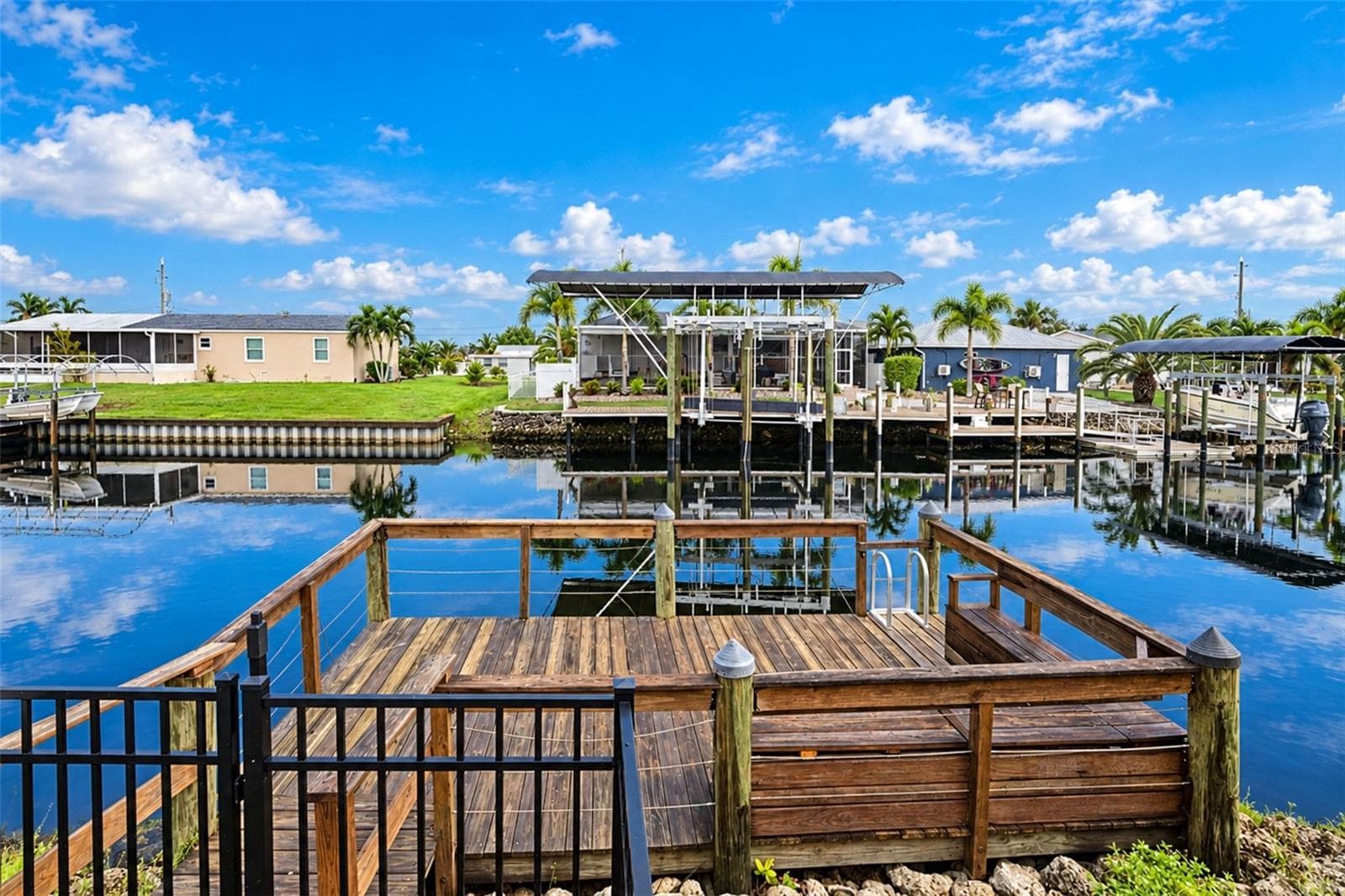 Manufactured Home at 4191 PELICAN POINTE DR, PUNTA GORDA, photo 46 of 60