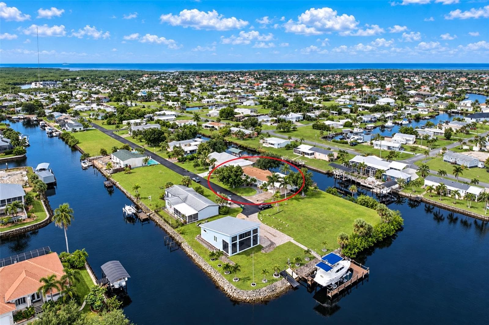 Manufactured Home at 4191 PELICAN POINTE DR, PUNTA GORDA, photo 58 of 60