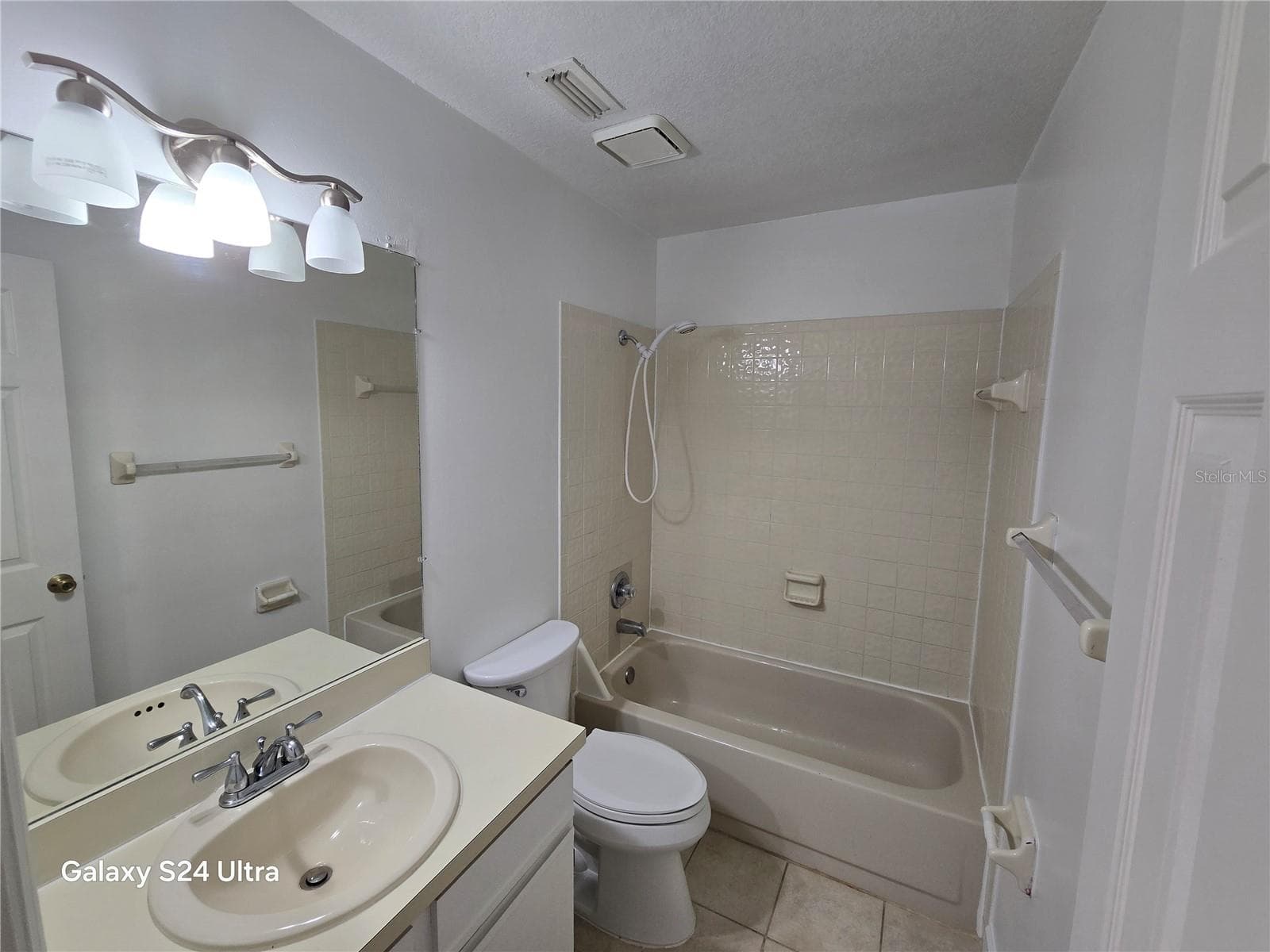 1st bathroom - 1611 SHADY RIDGE CT #260, ORLANDO