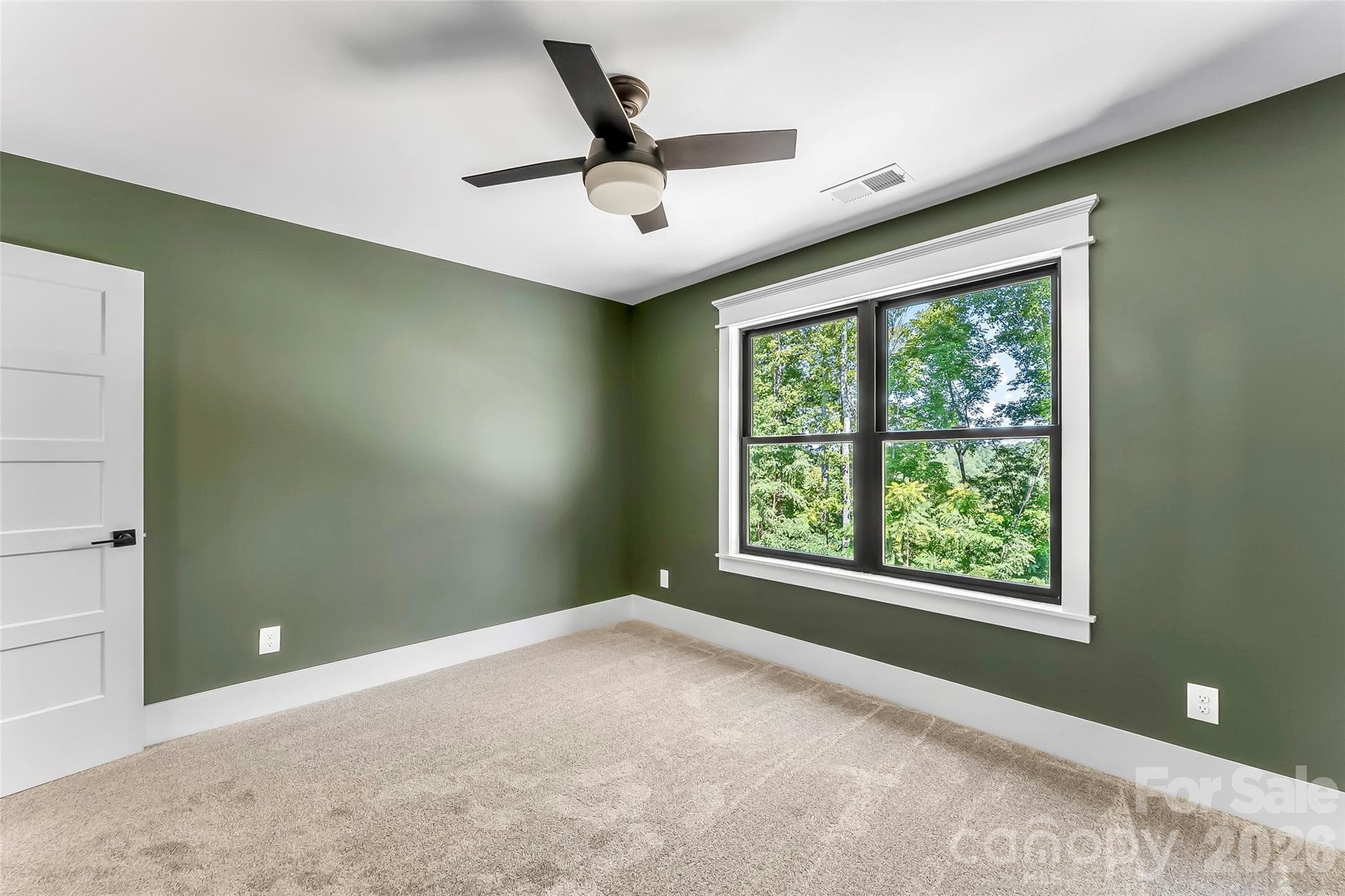 2nd level potential bedroom - 4898 Soaring Top Lane, Lenoir