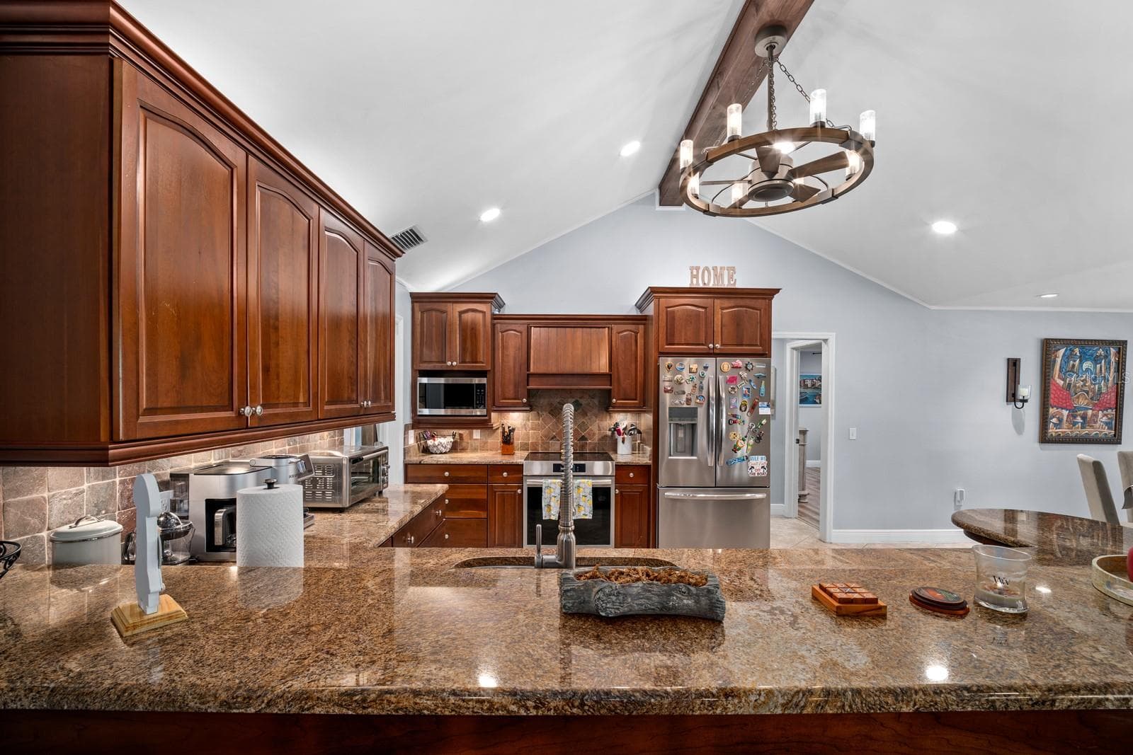 Single Family Residence at 2709 FAIRWAY VIEW DR, VALRICO, photo 10 of 36