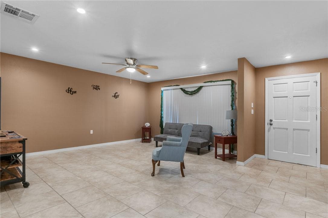 Single Family Residence at 106 S Lucille ST, BEVERLYHILLS FL 34465, Beverly Hills, photo 15 of 48