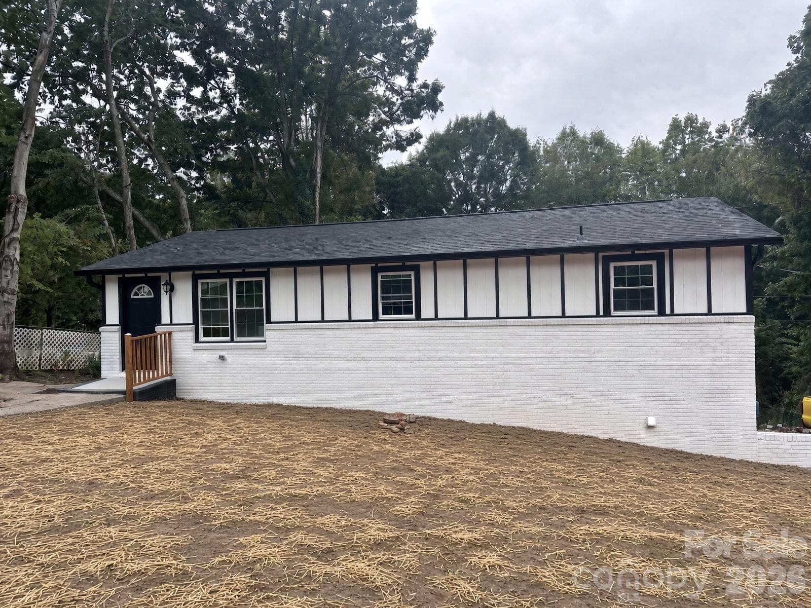 169 8th Avenue SW