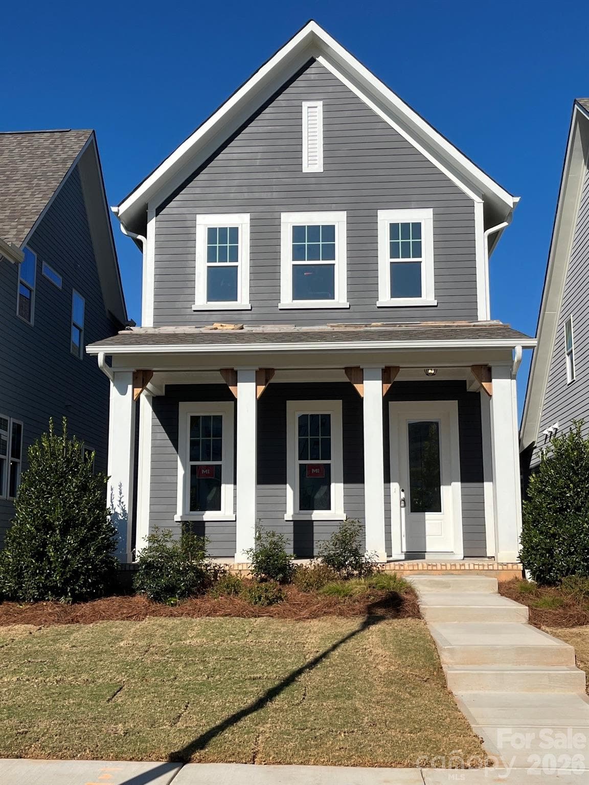 Front Elevation - Charlotte