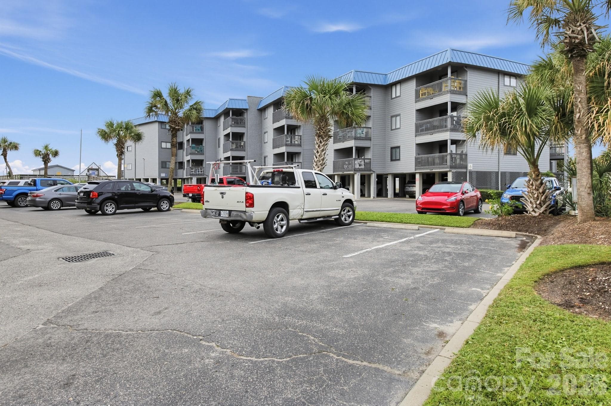 Condominium at 6000 Ocean Boulevard N, North Myrtle Beach, photo 21 of 30