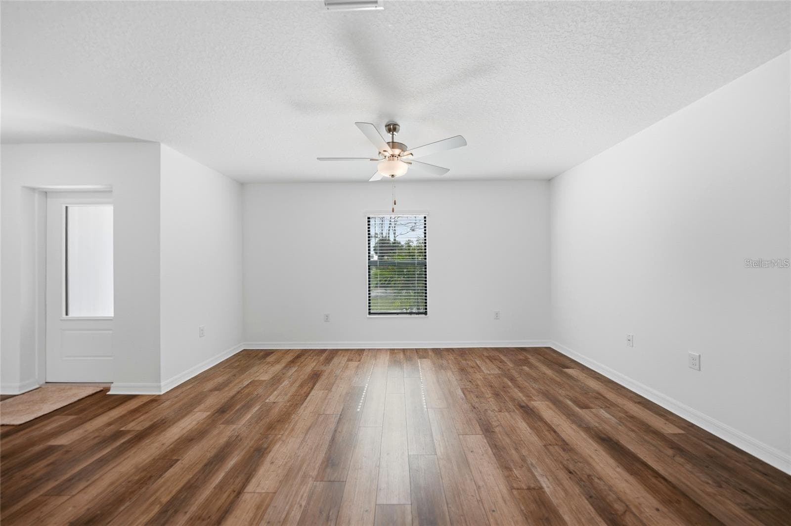 Single Family Residence at 6007 GILLOT BLVD, PORT CHARLOTTE, photo 6 of 38