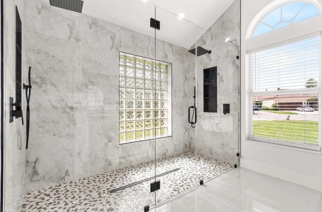 Single Family Residence at 9701 PORT COLONY WAY, TAMPA, photo 24 of 50