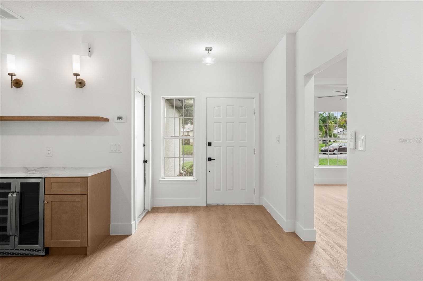 Single Family Residence at 939 PONDEROSA PINE CT, ORLANDO, photo 5 of 50