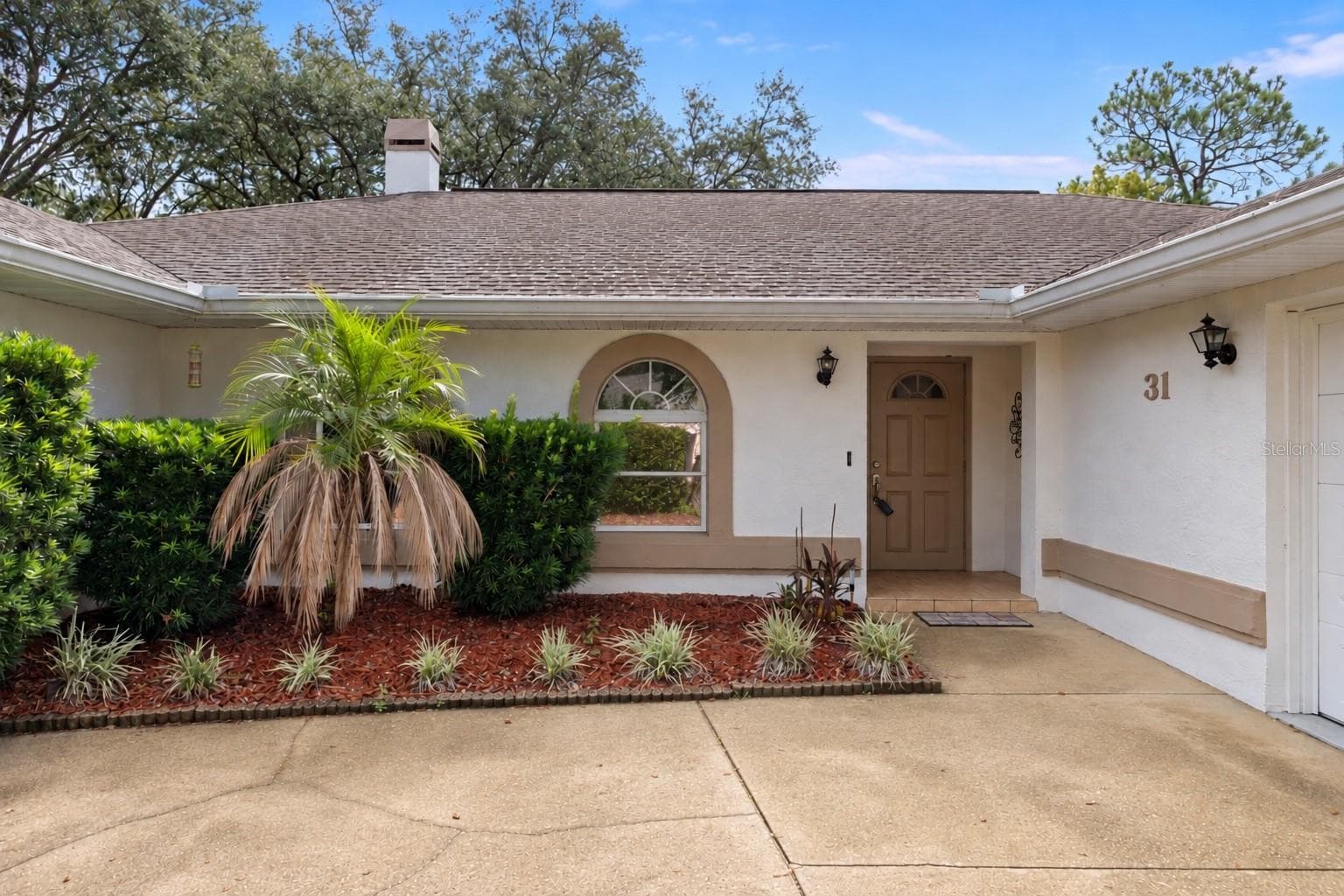 Single Family Residence at 31 MAYFLOWER CT S, HOMOSASSA, photo 2 of 60