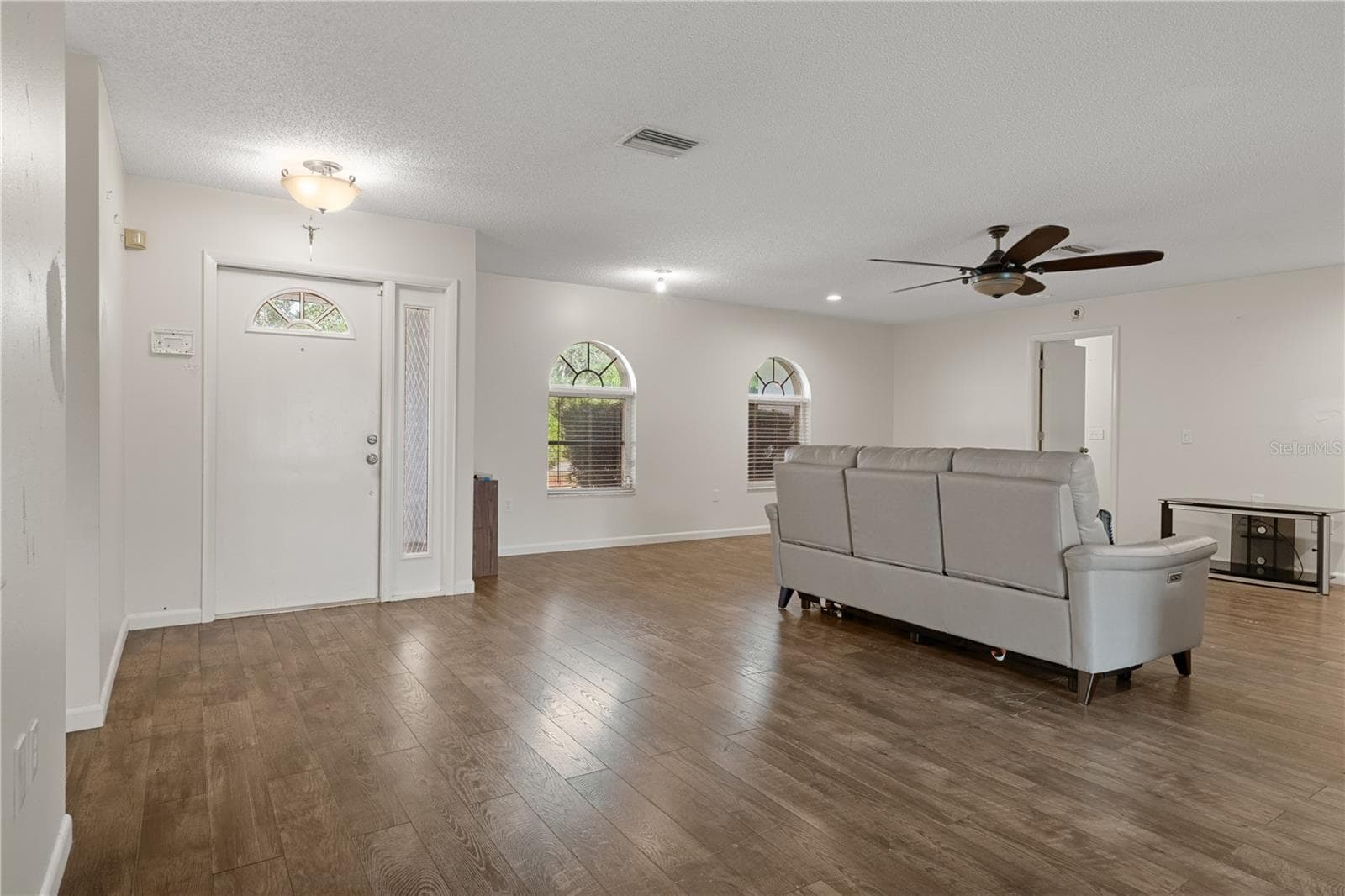 Single Family Residence at 31 MAYFLOWER CT S, HOMOSASSA, photo 12 of 60