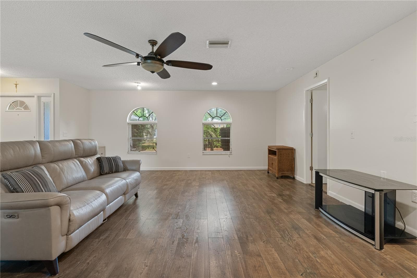 Single Family Residence at 31 MAYFLOWER CT S, HOMOSASSA, photo 15 of 60