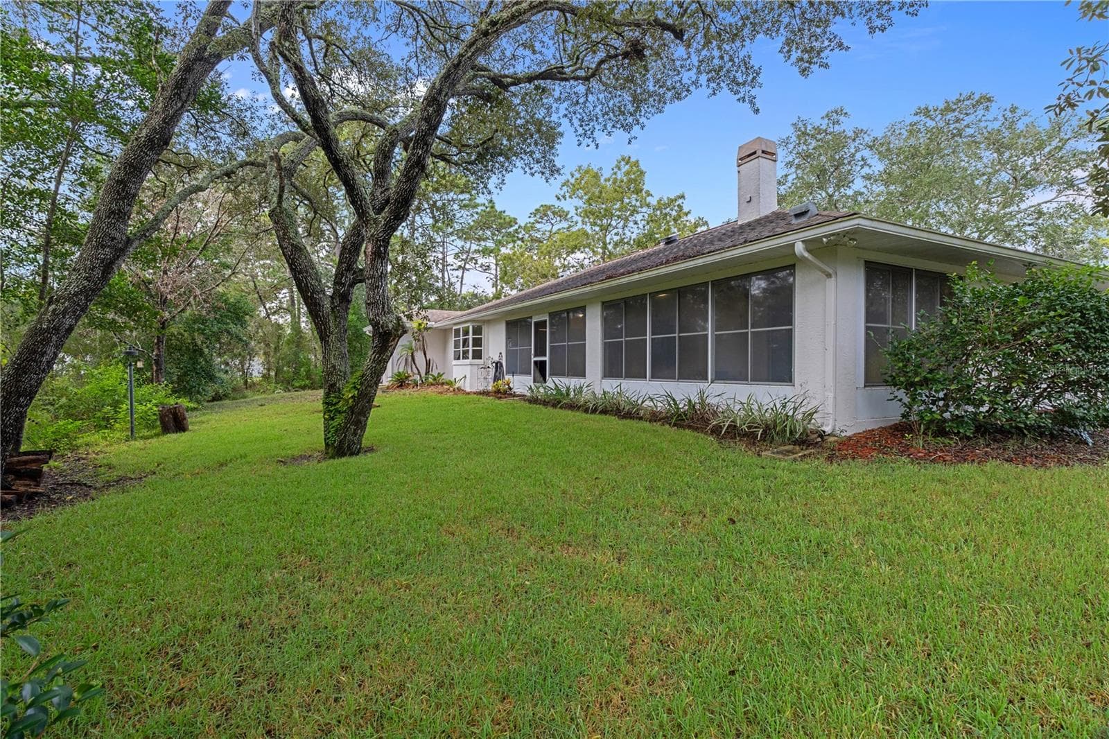 Single Family Residence at 31 MAYFLOWER CT S, HOMOSASSA, photo 54 of 60