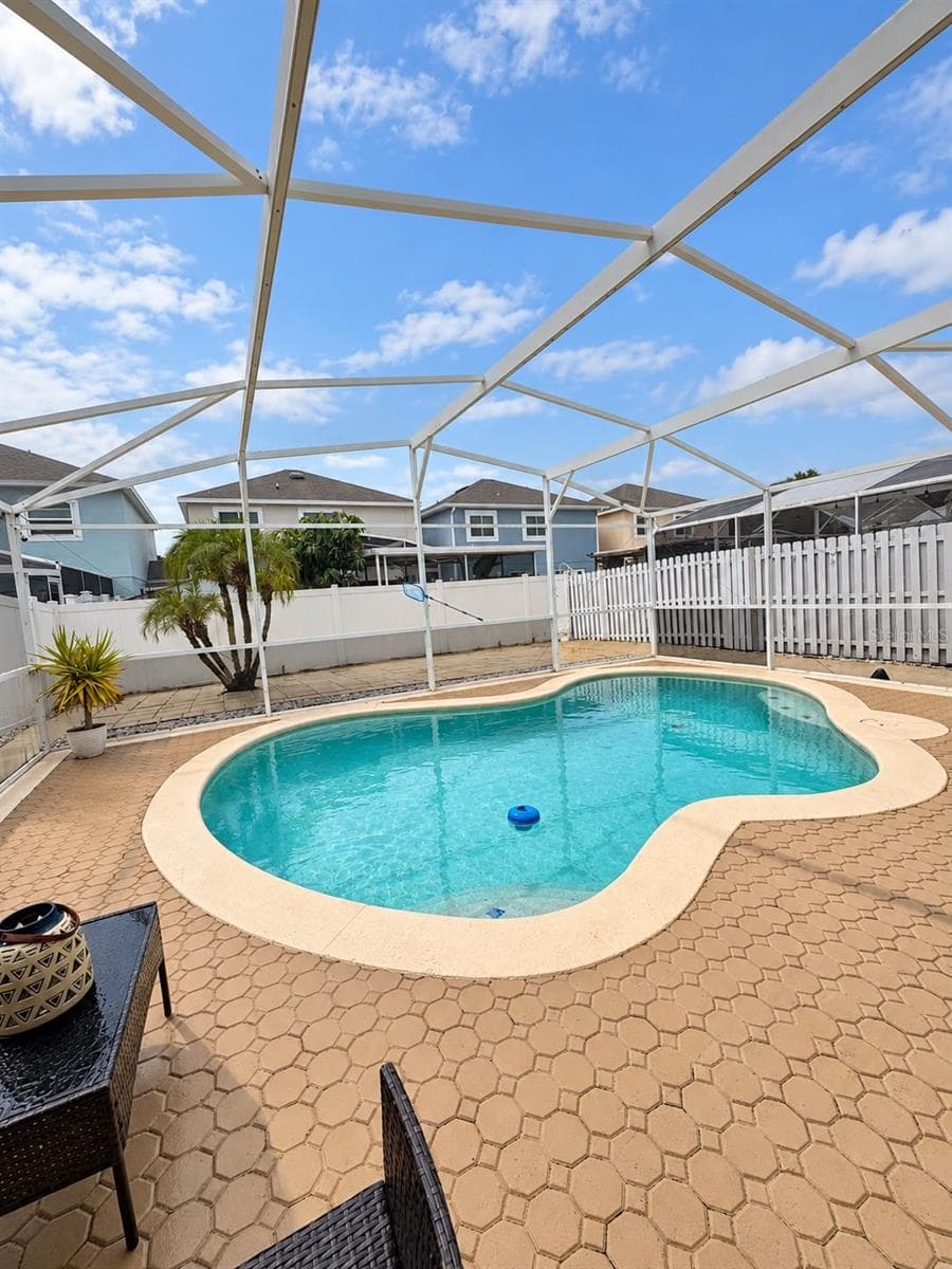 Single Family Residence at 14316 SUN BAY DR, ORLANDO, photo 8 of 25