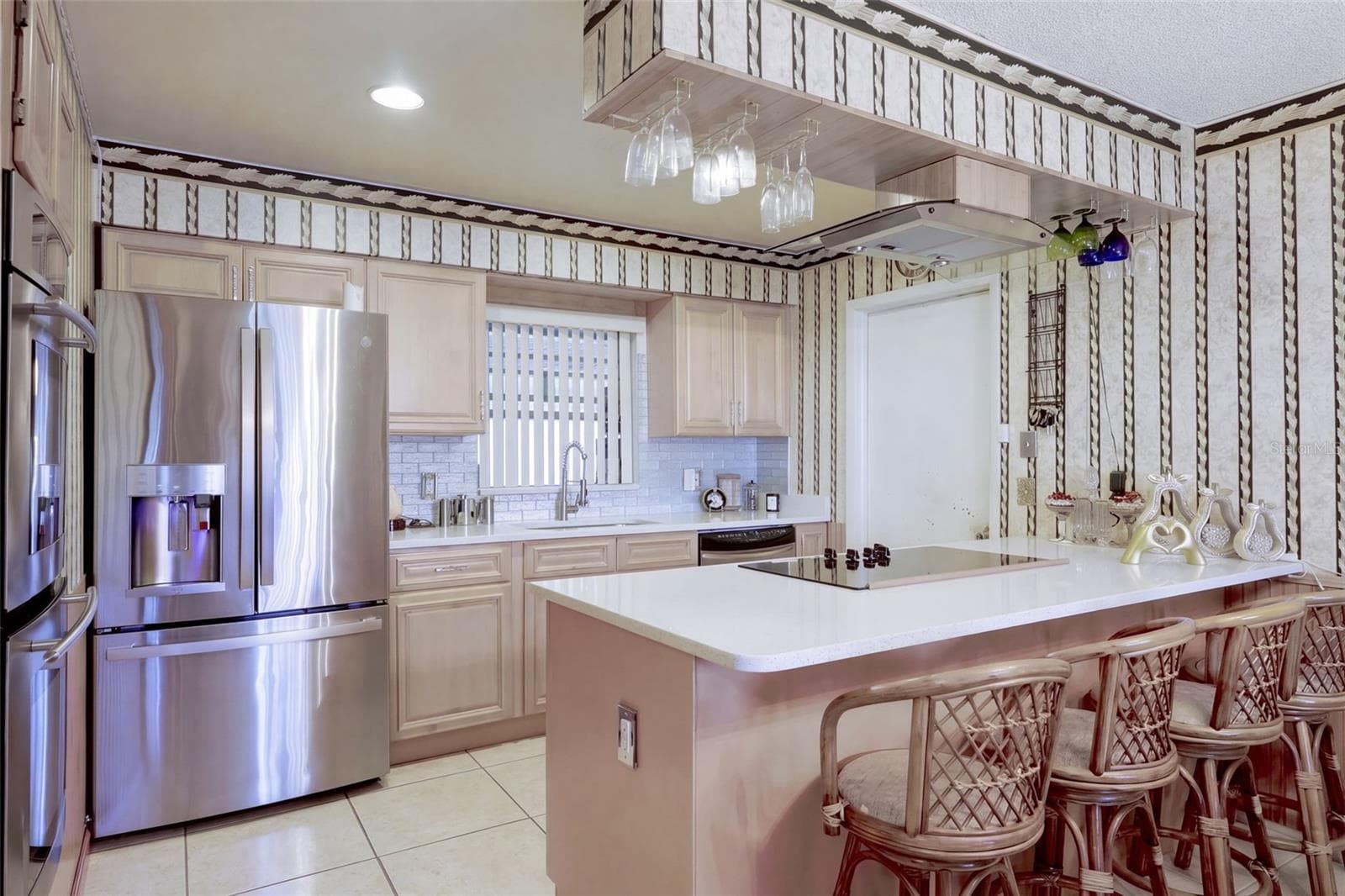 Single Family Residence at 2675 CLEARBROOK CIR, ORLANDO, photo 6 of 20