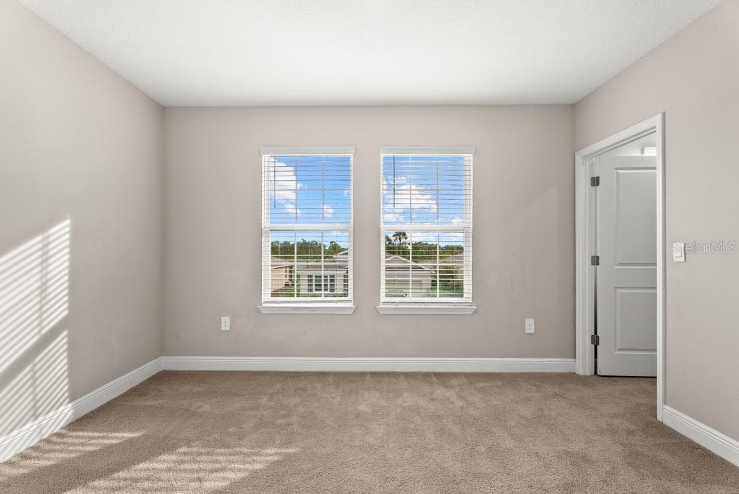 Single Family Residence at 5728 WOODLAND SAGE DR, SARASOTA, photo 19 of 46