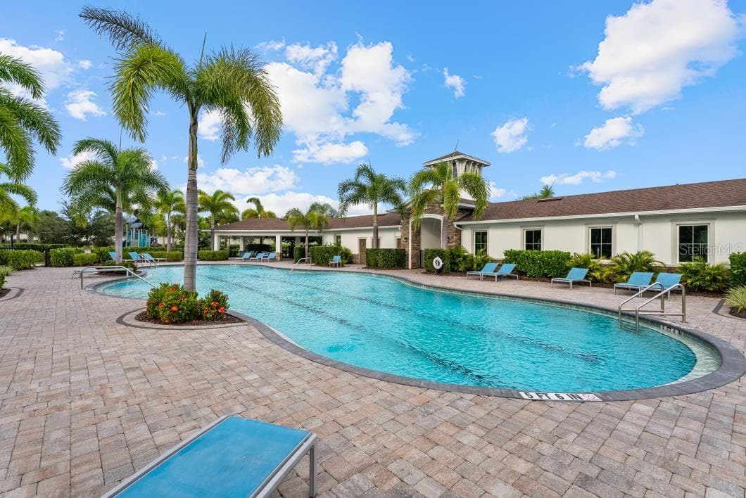 Single Family Residence at 5728 WOODLAND SAGE DR, SARASOTA, photo 42 of 46