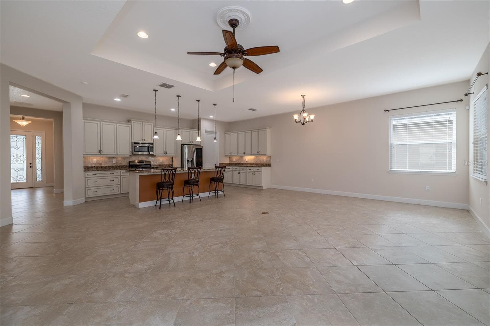 Single Family Residence at 1076 GARDENSHIRE LN, DELAND, photo 20 of 51