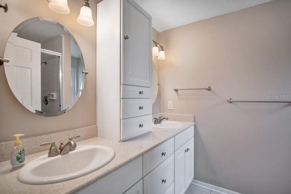 Primary Bathroom - 109 PINE NEEDLE LN, ALTAMONTE SPRINGS