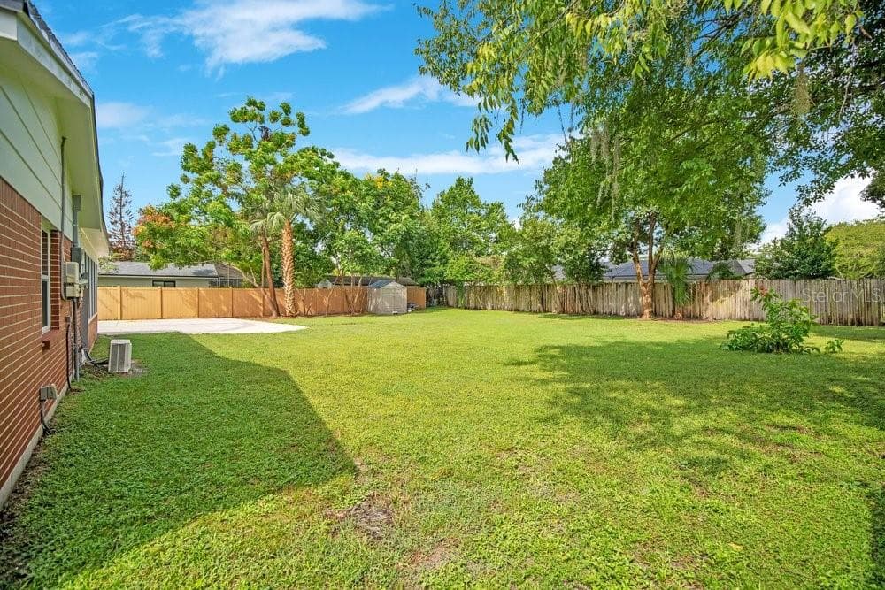Single Family Residence at 109 PINE NEEDLE LN, ALTAMONTE SPRINGS, photo 24 of 37