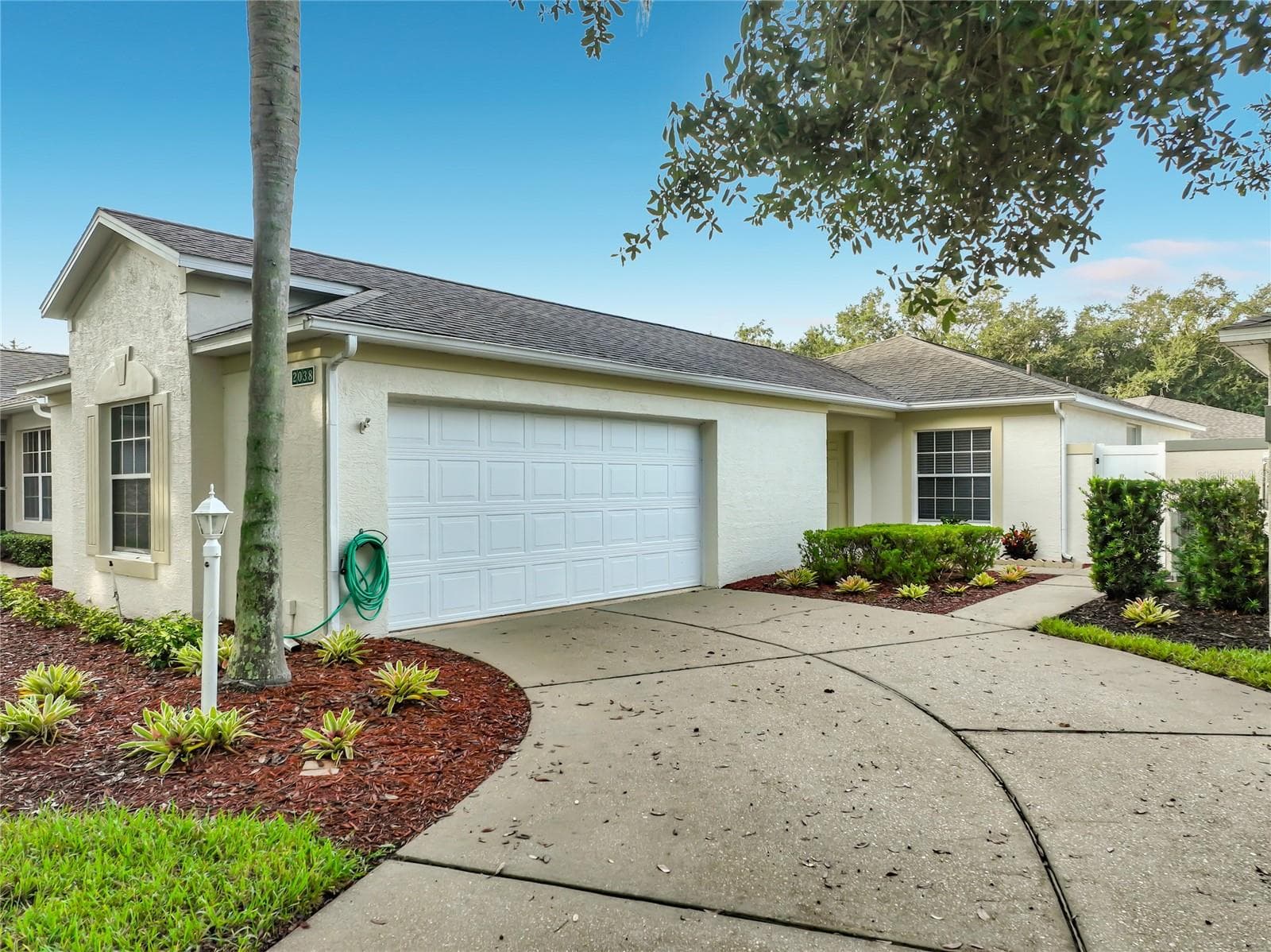 Two car garage with extra spot for Golf cart - 2038 BRAXTON ST, CLERMONT