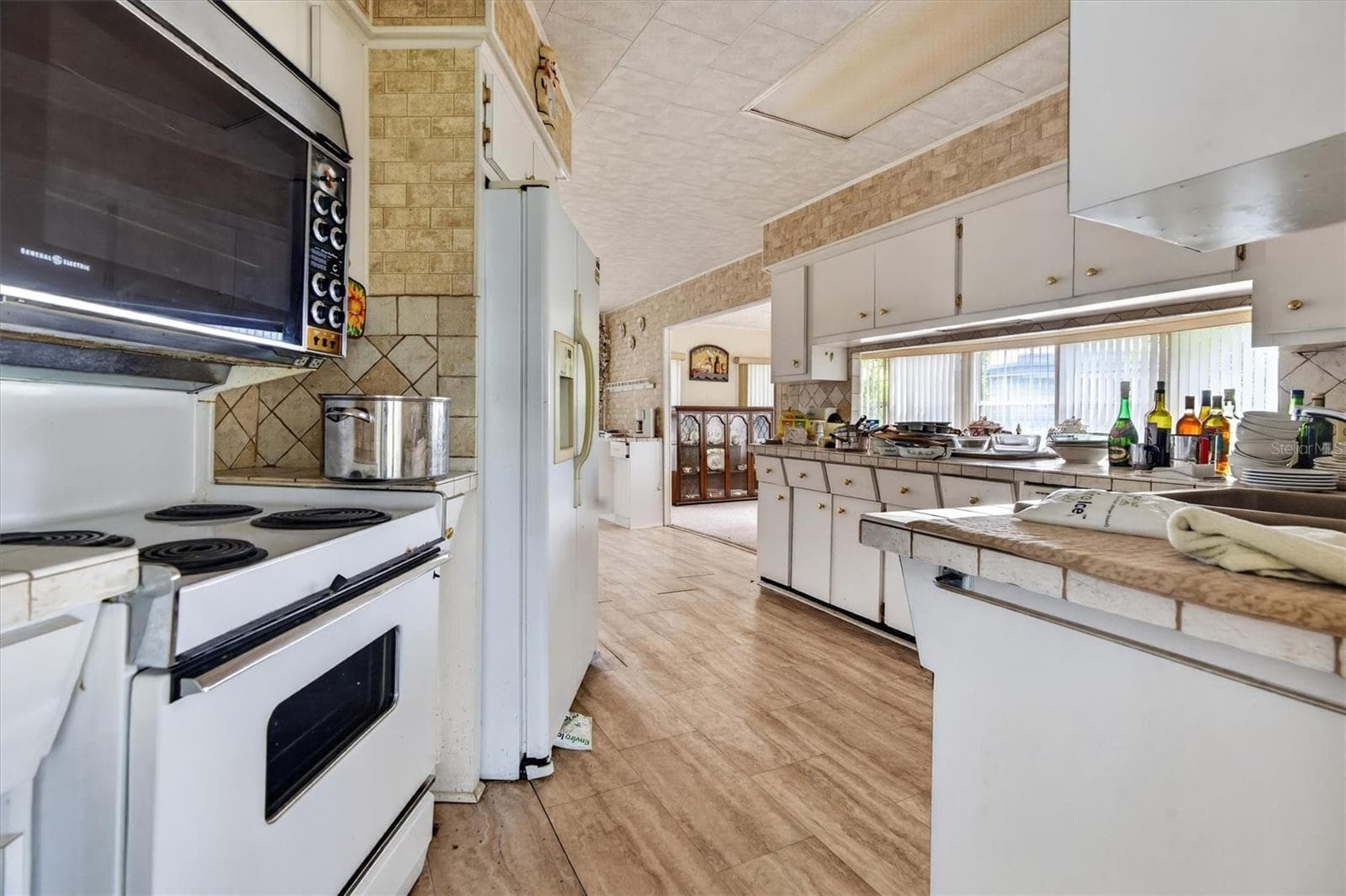 Mobile Home at 953 TODD WAY, TAVARES, photo 14 of 41