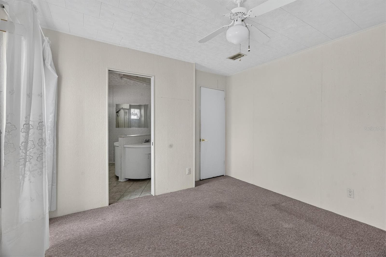 Mobile Home at 953 TODD WAY, TAVARES, photo 20 of 41