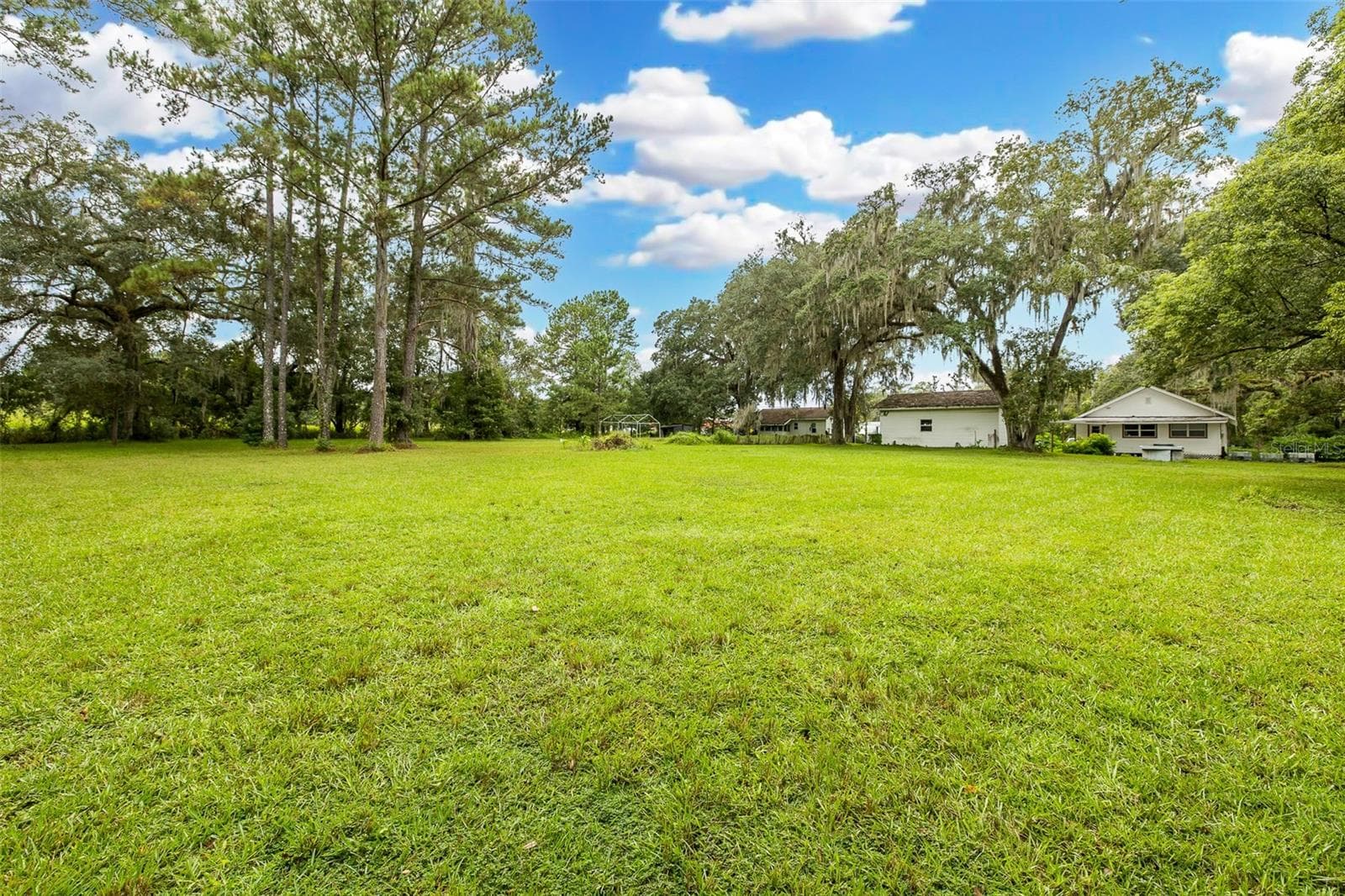 Single Family Residence at 1205 S MAIN ST, BROOKSVILLE, photo 47 of 50
