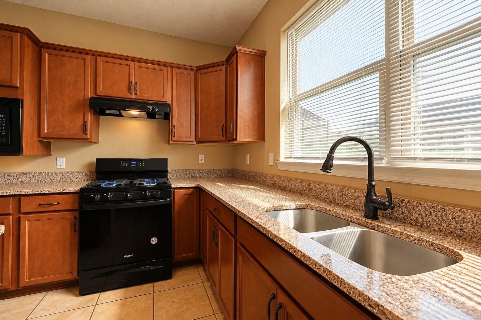 Single Family Residence at 120 MONTORO, DAVENPORT, photo 39 of 42