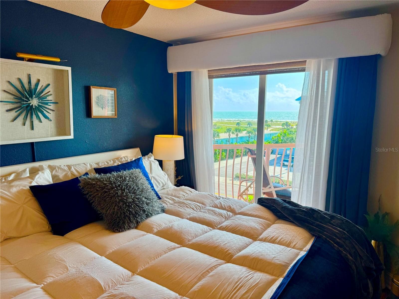 Condominium at 11605 GULF BLVD #503, TREASURE ISLAND, photo 11 of 91