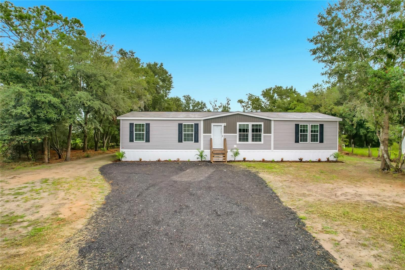 9717 MOORE RD