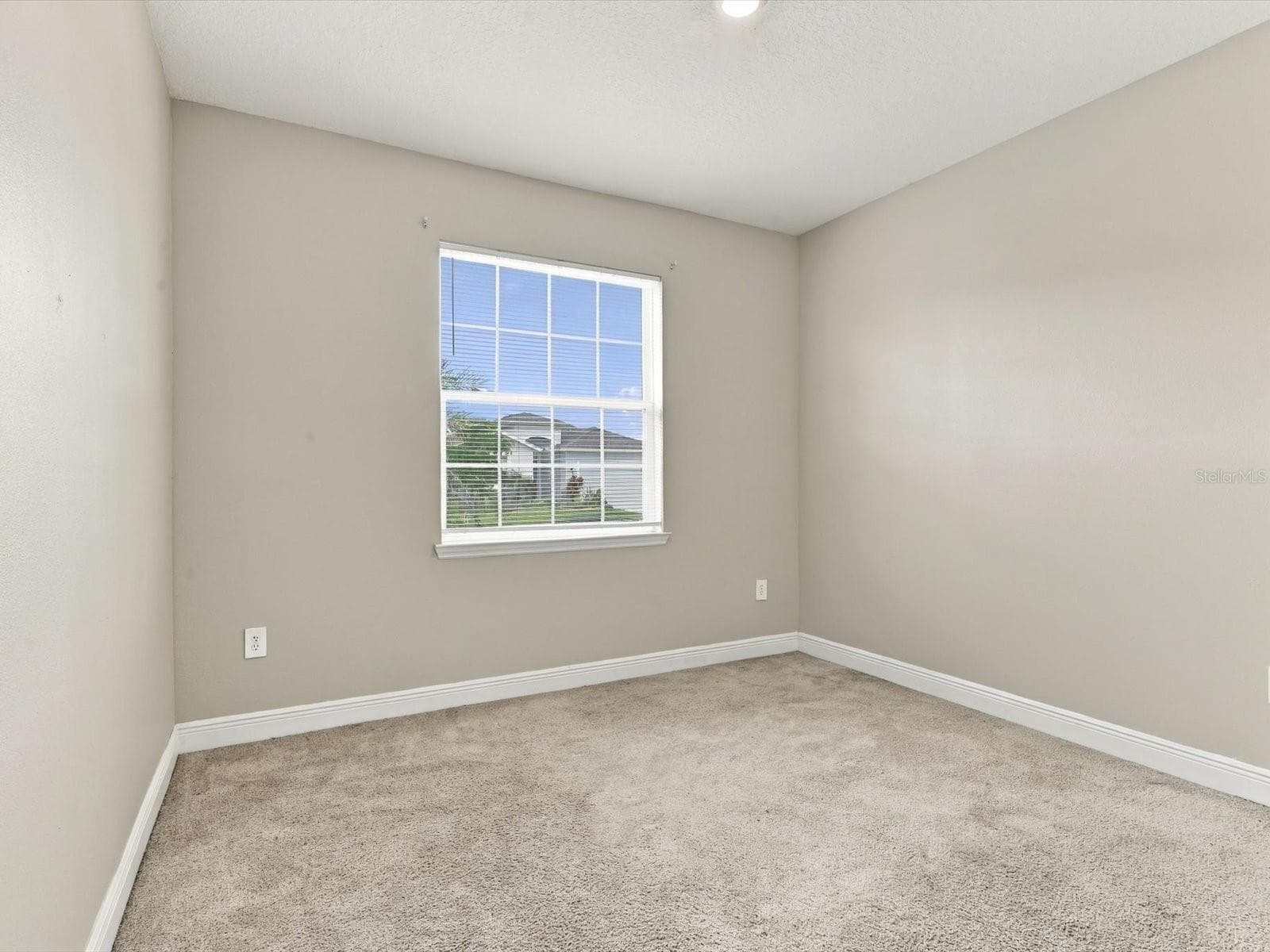 Single Family Residence at 17758 CANTARINA CV, LAKEWOOD RANCH, photo 29 of 51
