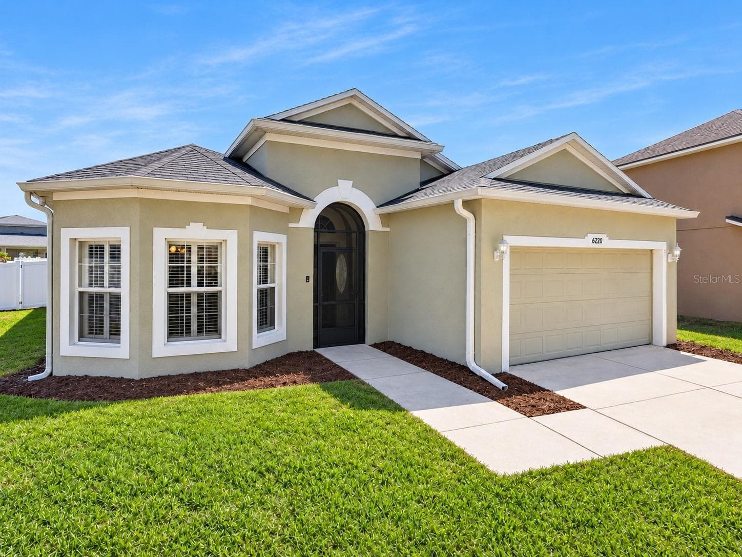 Single Family Residence at 6220 BELDON DR, MOUNT DORA, photo 2 of 25