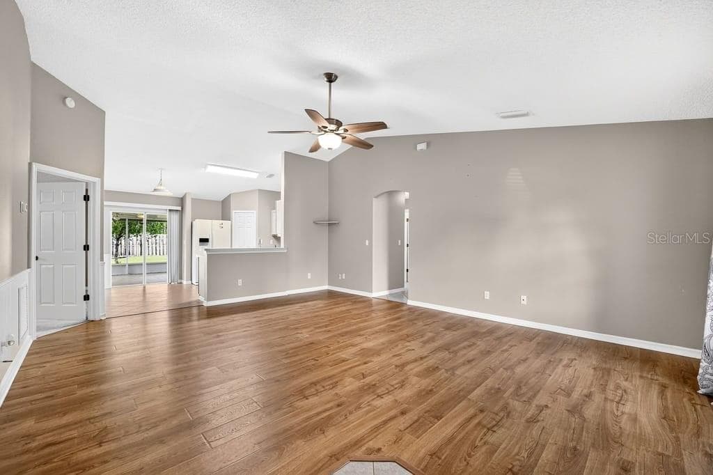 living room4 - 2316 WILLOW OAK DR, EDGEWATER