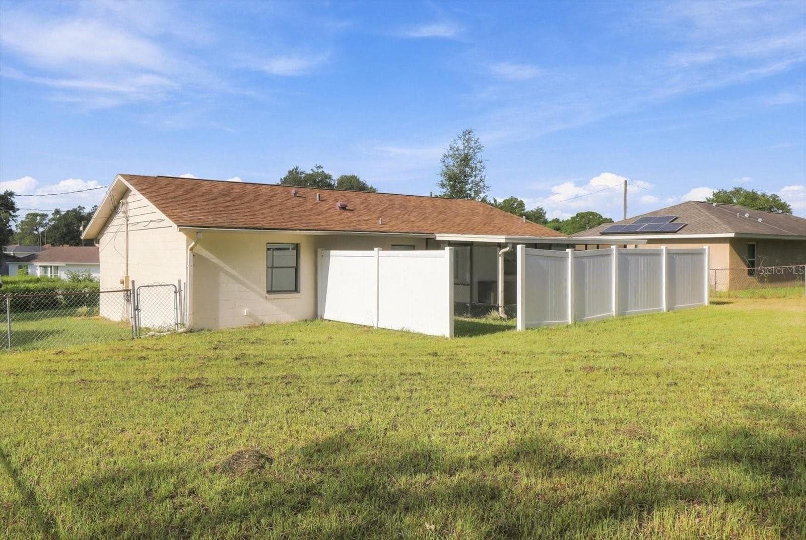 Single Family Residence at 23 PINE TRCE, OCALA, photo 22 of 25